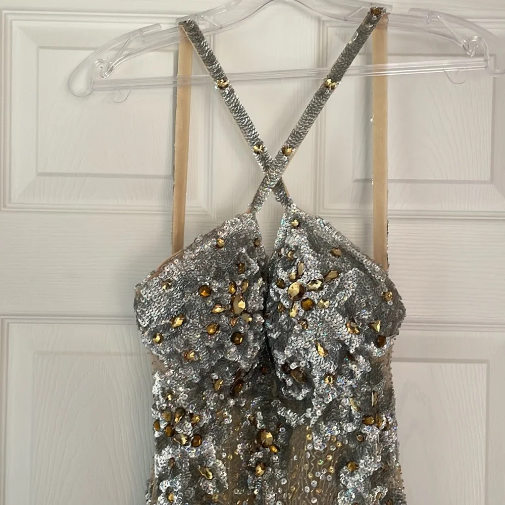 JOVANI FITTED EMBELLISHED EVENING GOWN - Picture 5 of 11